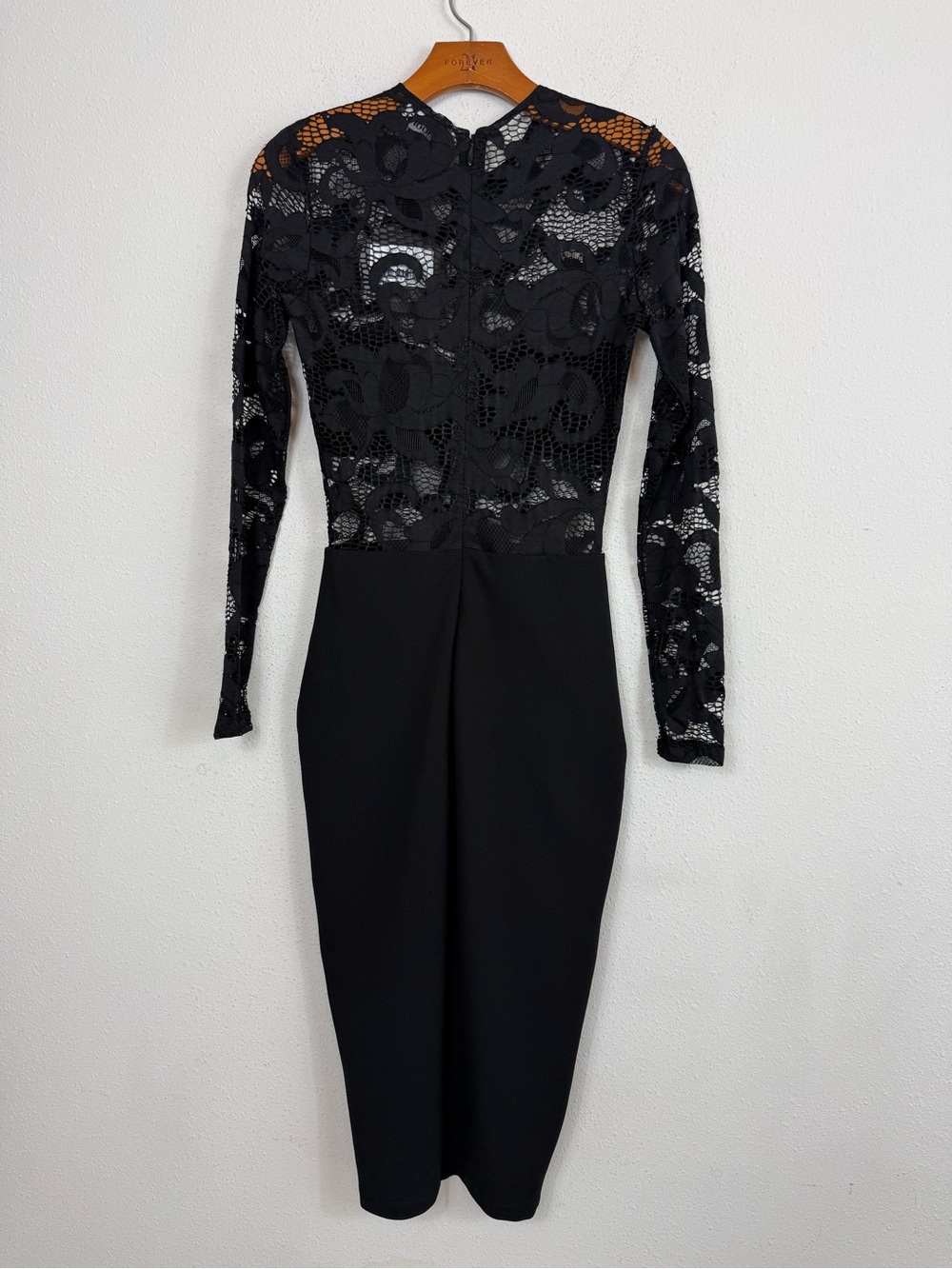 Nookie Black Empress Lace Long Sleeve Midi Dress Sz Medium NWT - Picture 5 of 8
